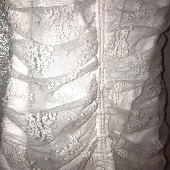 Windsor White Size M. Lace Ruffle Dress.Adjustable Straps. 13Armpit to arm 28”L. - Picture 6 of 6